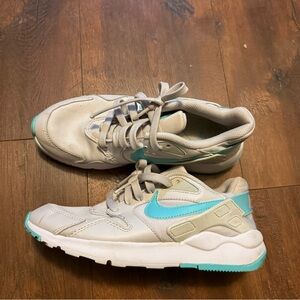 Nike White and Teal Sneakers